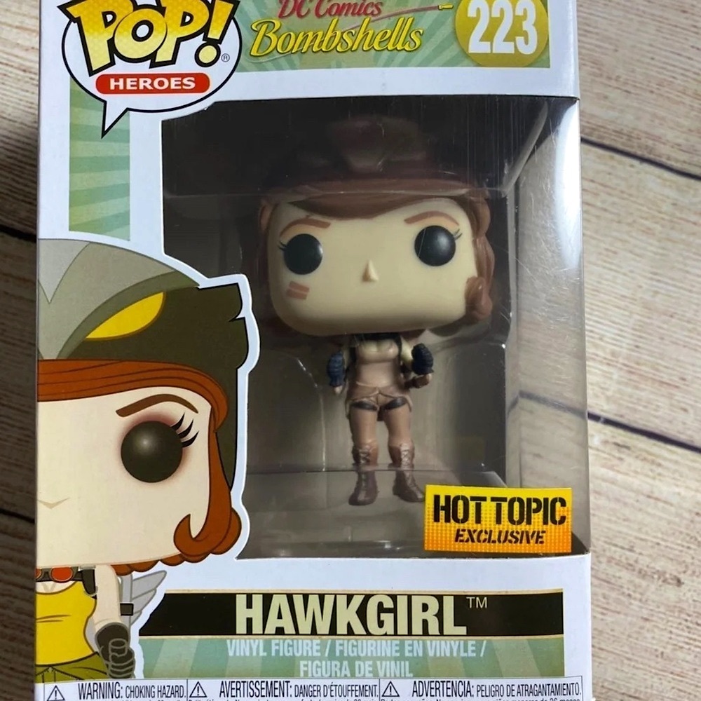FUNKO POP! DC COMICS BOMBSHELLS HAWKGIRL HOT TOPIC ECLUSIVE